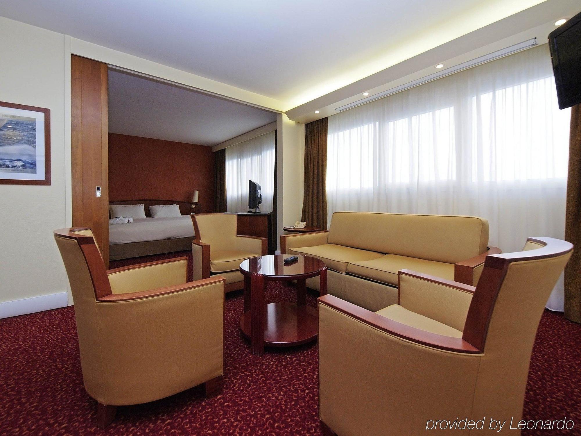 Mercure Ile De Hotel