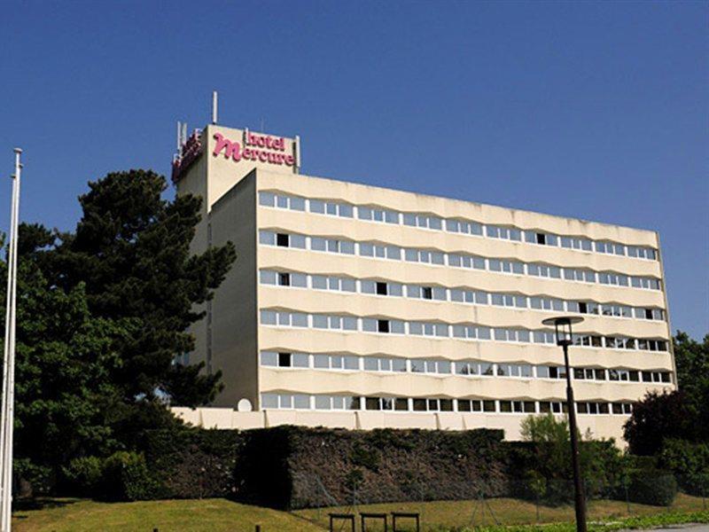 Hotel Mercure Ile De 4*